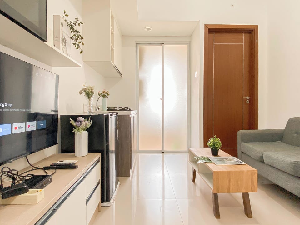 Standard Apartment | Living area