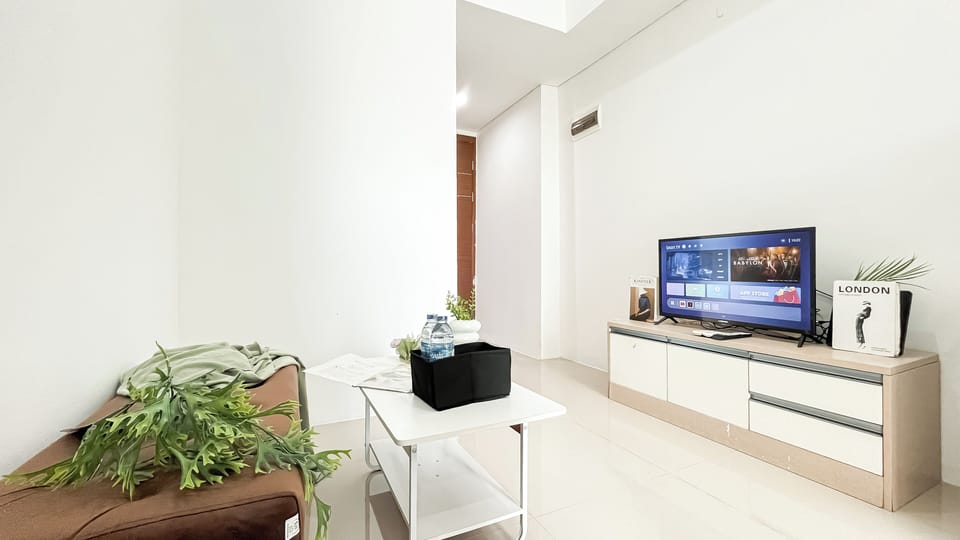 Standard Apartment | Living area