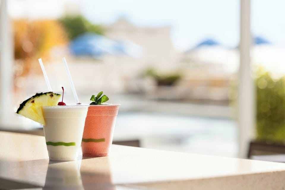 Poolside bar