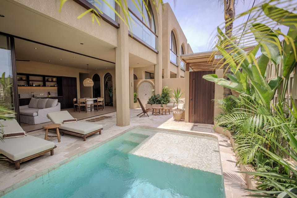 Deluxe Villa | In-room safe, desk, laptop workspace, free WiFi