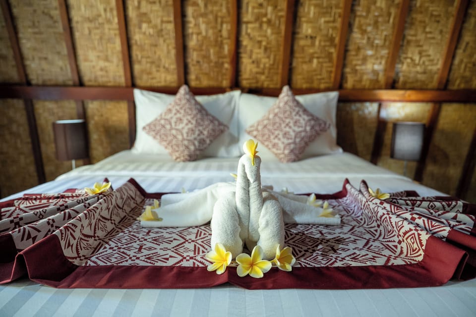 Deluxe Cottage | Desk, laptop workspace, free WiFi