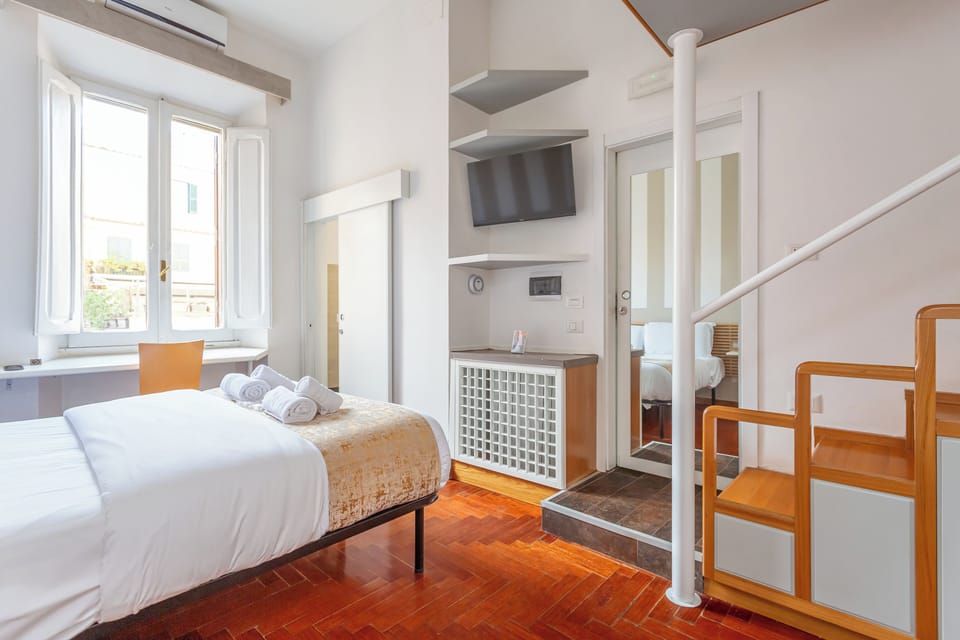 Family Double Room | Desk, free WiFi