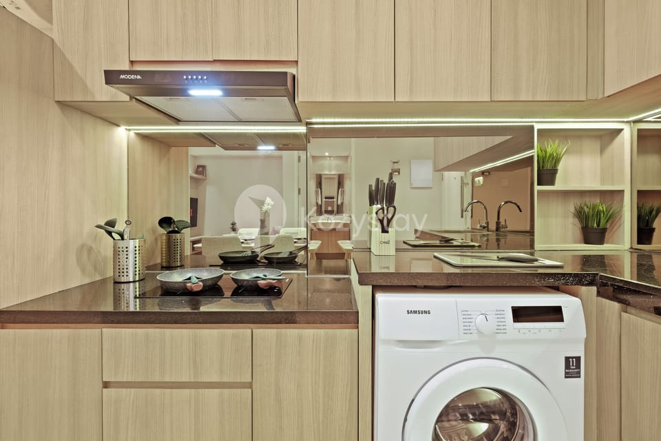 Apartment, 2 Bedrooms, Courtyard View | Private kitchen | Full-size fridge, microwave, stovetop, rice cooker