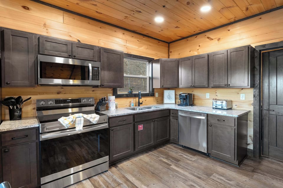 Fully equipped kitchen for home cooked meals.