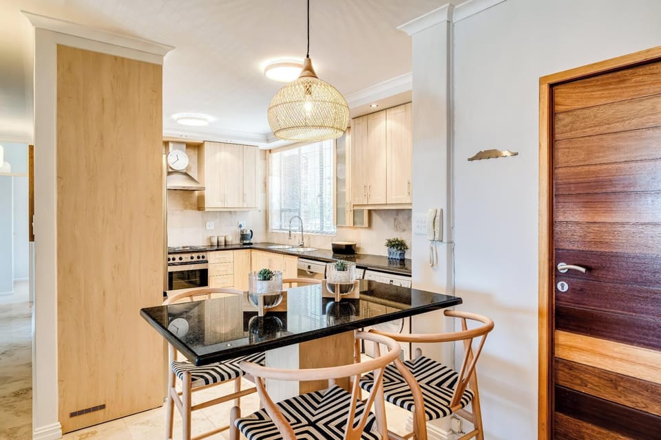 House | 3 bedrooms, desk, Internet