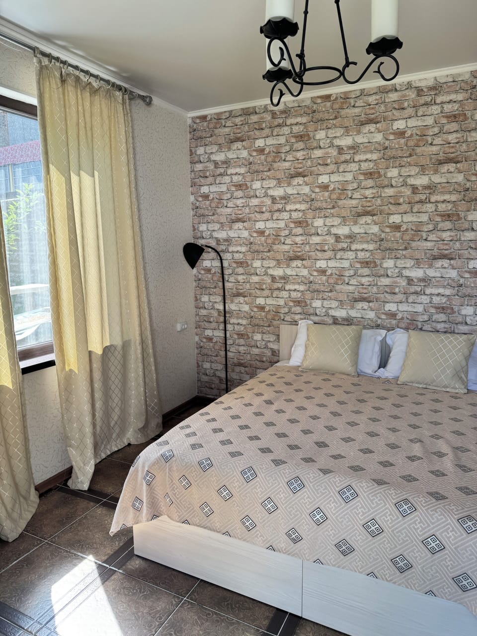 Family Room, Balcony, Courtyard View | Free WiFi