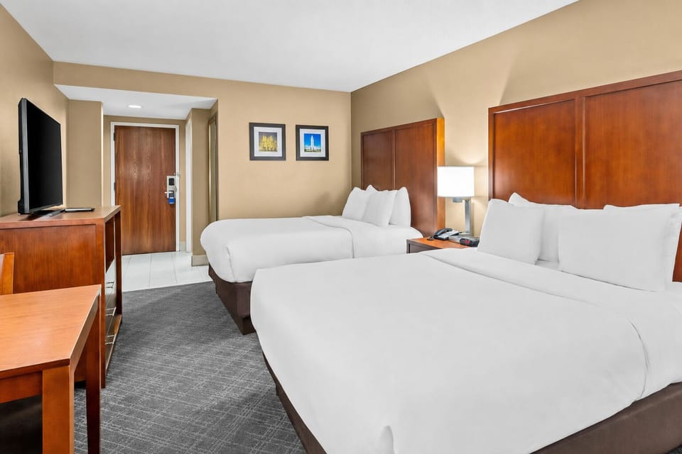 Relax together with two comfy beds and easy room flow.