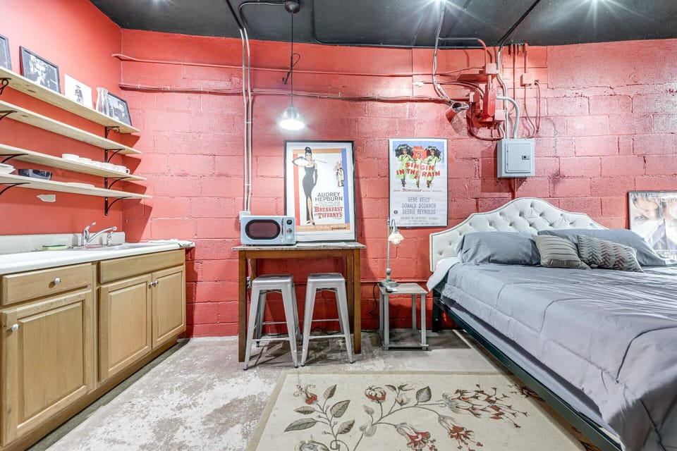Apartment | Iron/ironing board, free WiFi