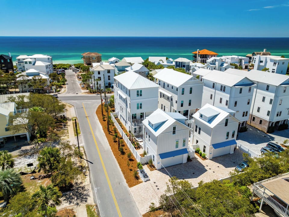 One of a kind side by side Gulf view homes sleep up to 40