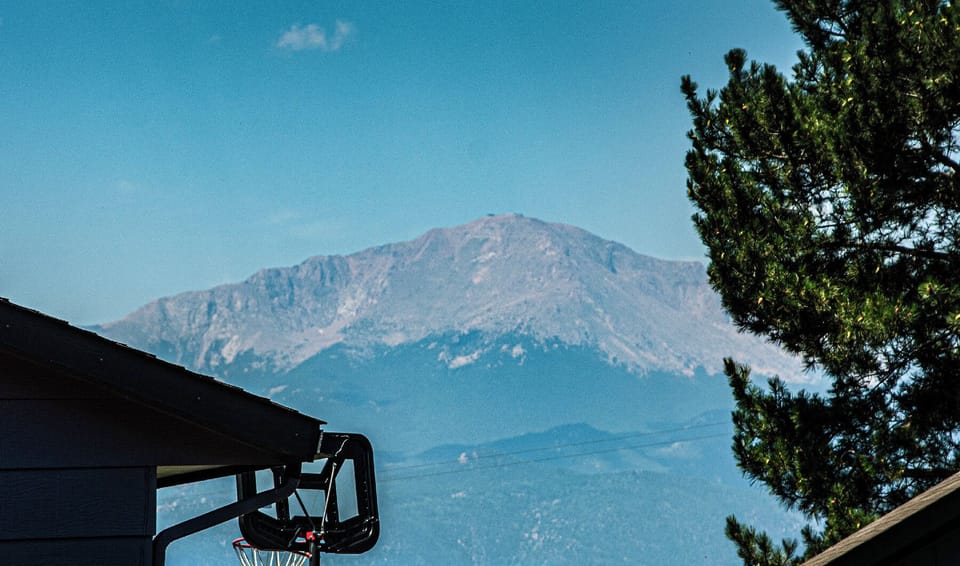 Wake up to breathtaking mountain vistas that frame your outdoor adventures—your private retreat offers stunning panoramic views and peaceful natural surroundings.