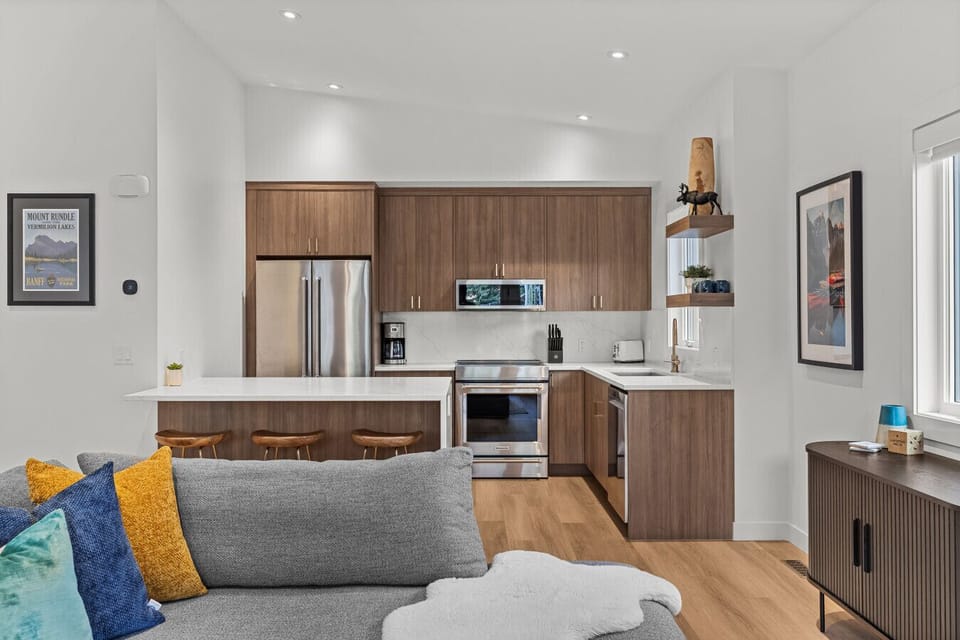 This fully stocked gourmet kitchen is a chef`s dream