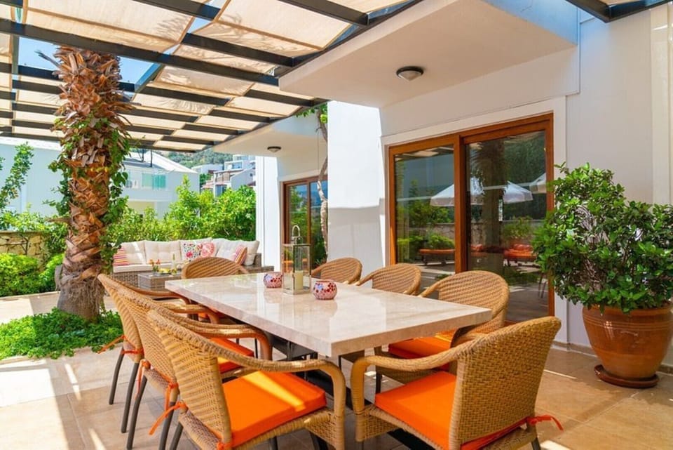 Al fresco dining area