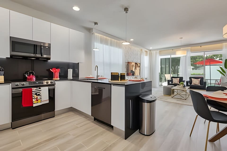 Kitchen or kitchenette
