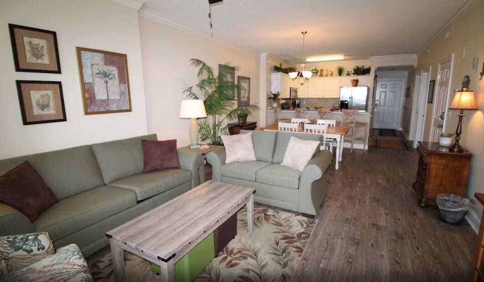 Condo, Multiple Beds (Emerald Isle 1406) | Living area