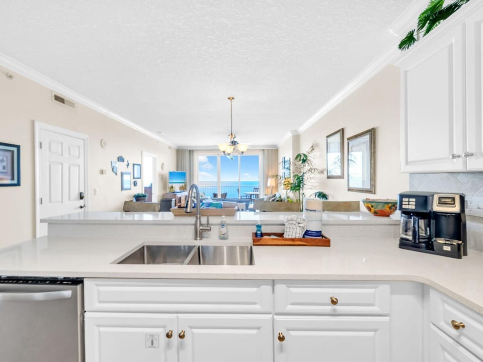 Condo, Multiple Beds (Emerald Isle 1406) | Private kitchen | Oven, toaster, cookware/dishes/utensils