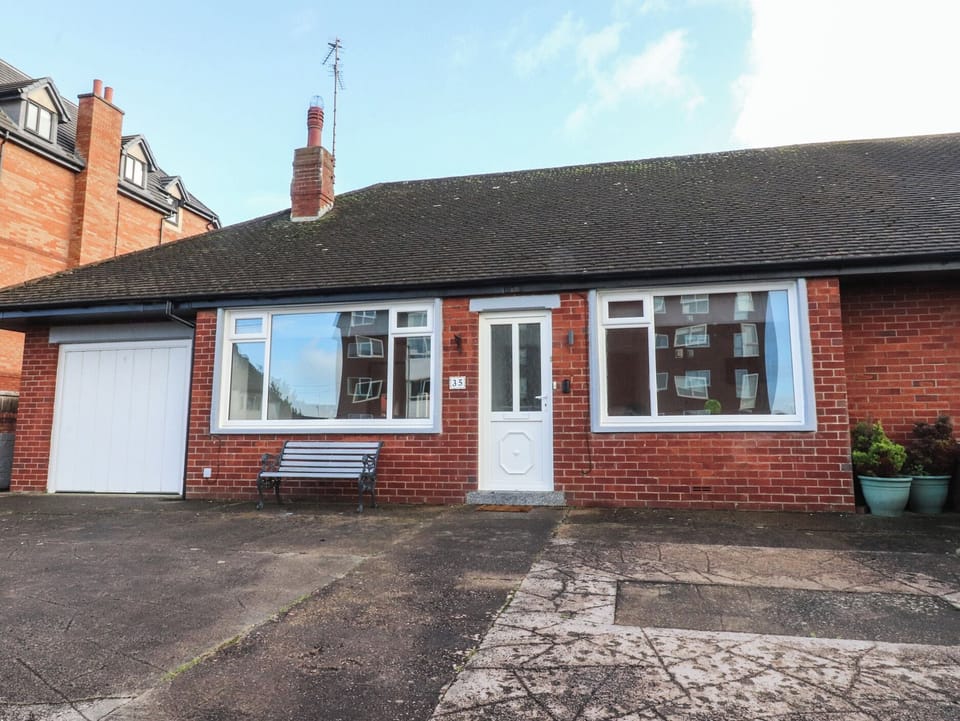 Cottage | Exterior