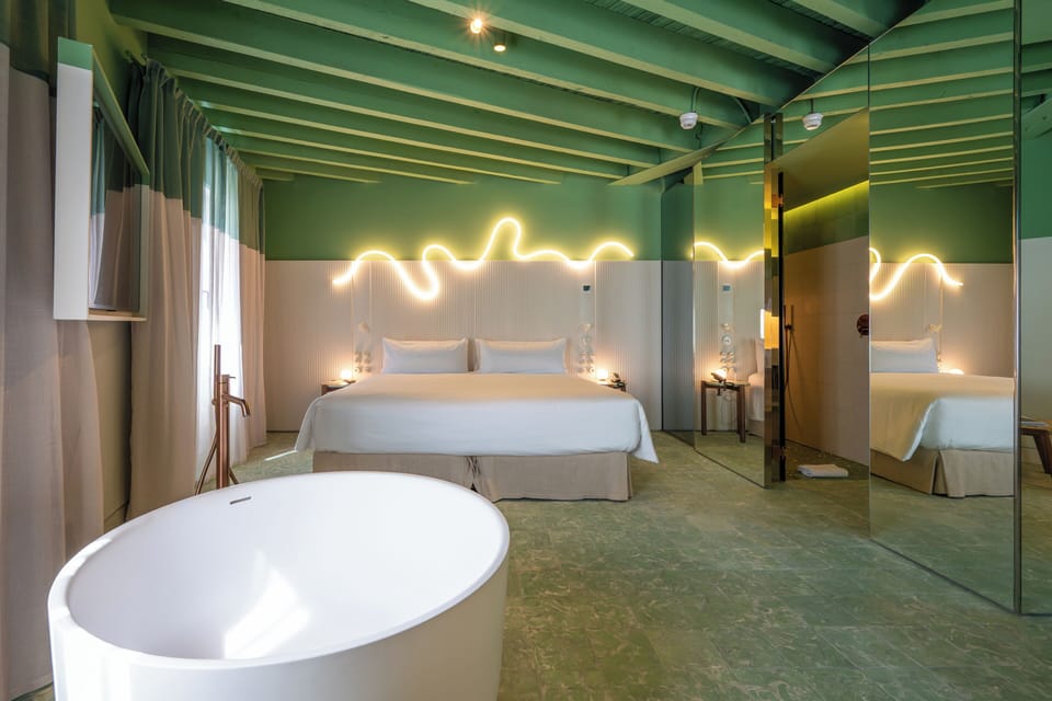 In-room safe, laptop workspace, blackout drapes, soundproofing