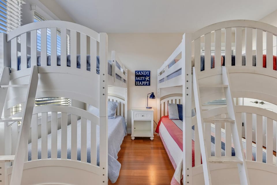 Bedroom 4 - View of double twin bunks in bedroom 4