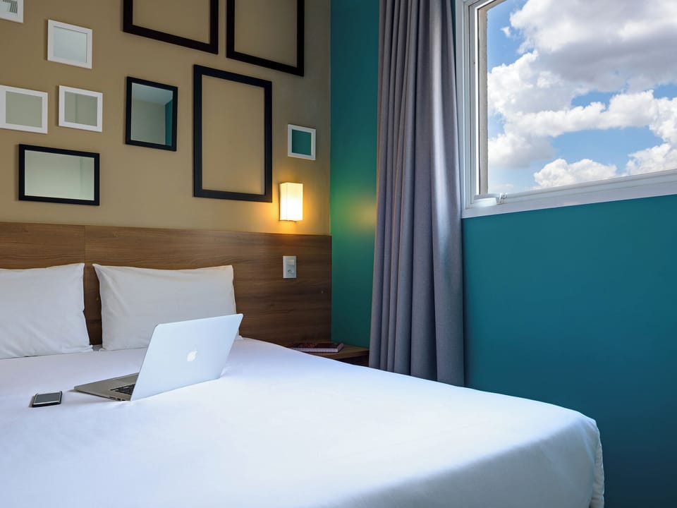 Standard Double Room | Minibar, desk, blackout drapes, free WiFi