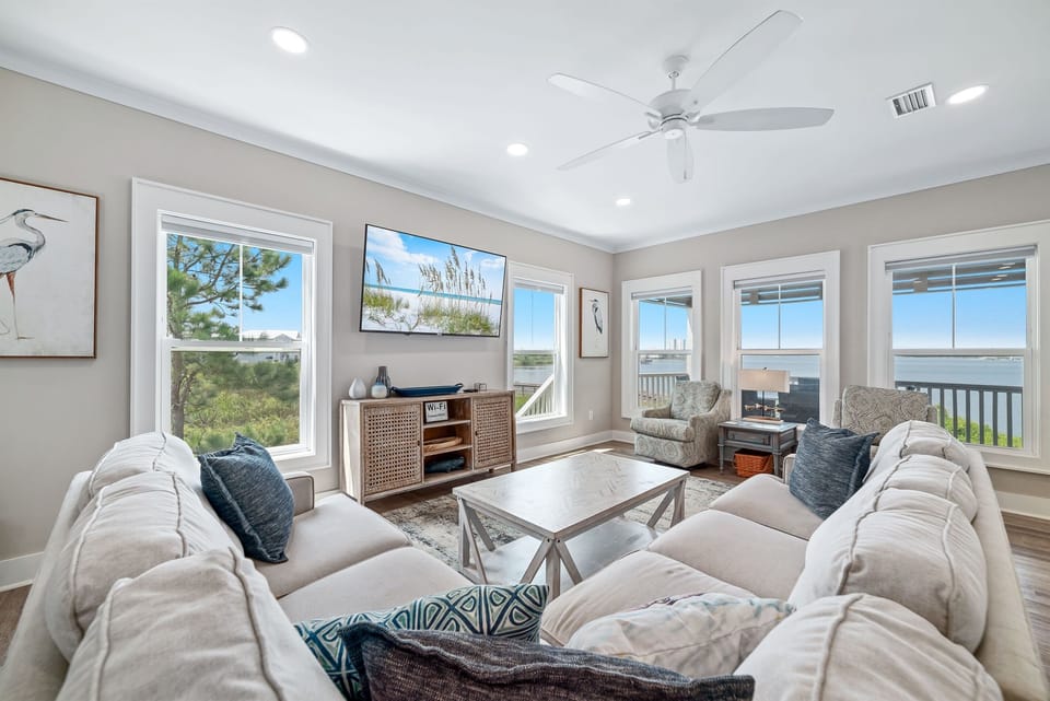 Gather together in a space that feels as expansive as the views outside.