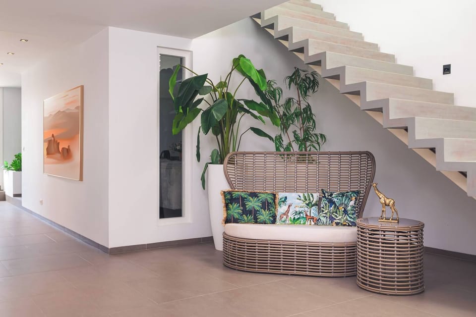 Villa, 4 Bedrooms, Private Pool, Garden View | Living room