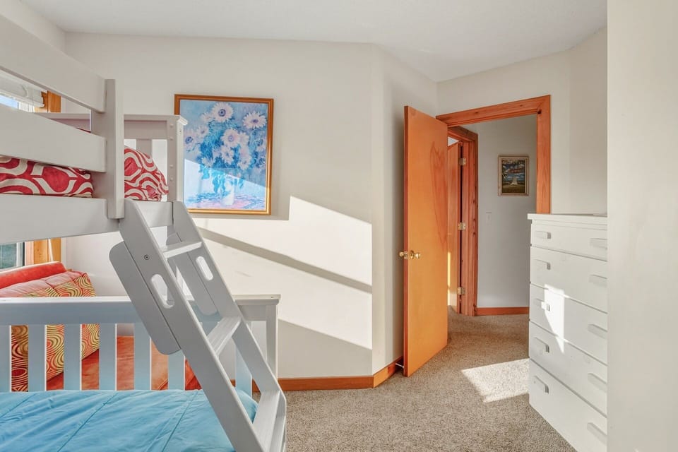 The pyramid bunk room, featuring a twin-over-full bed, is perfect for kids or teens and adds flexible sleeping options.