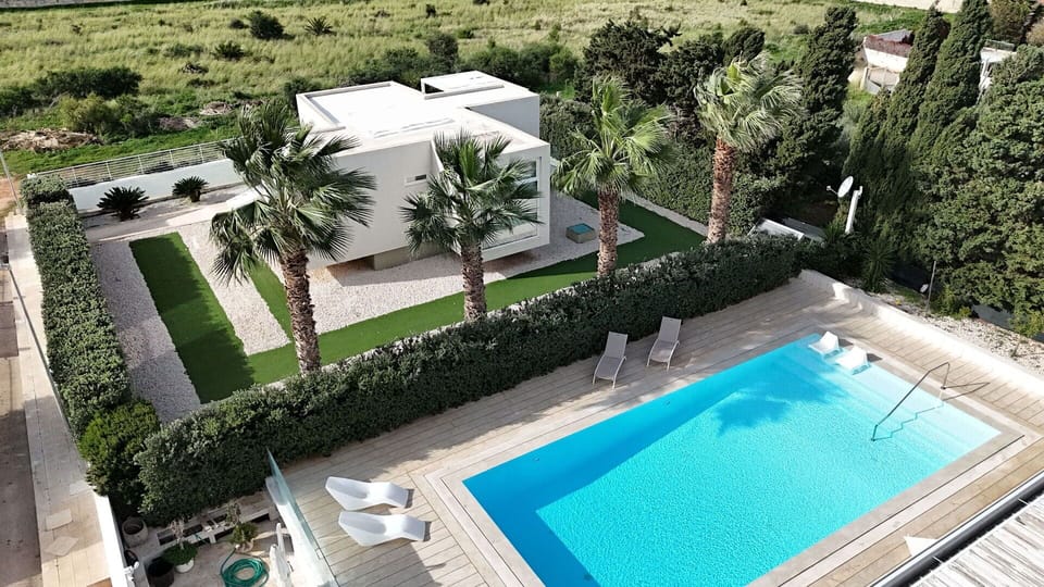 Garden, Outdoor, Pool, Scenic View