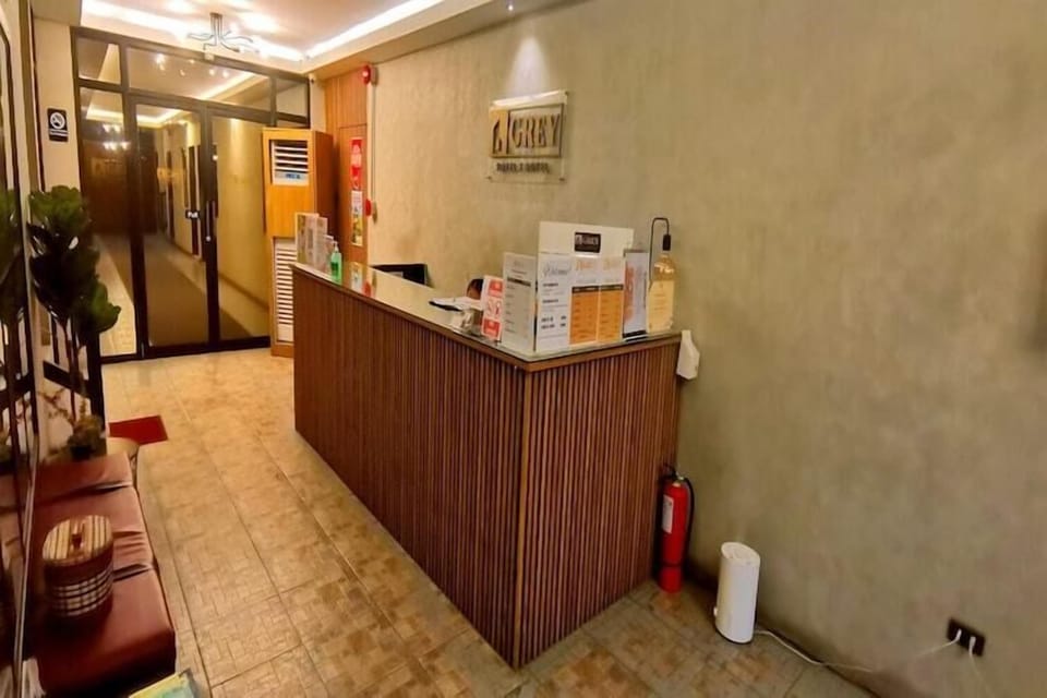 Entrance / Reception