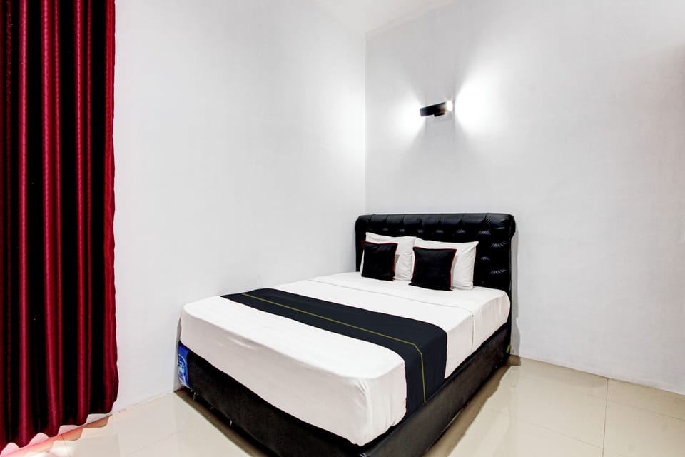 Standard Room | Free WiFi, bed sheets