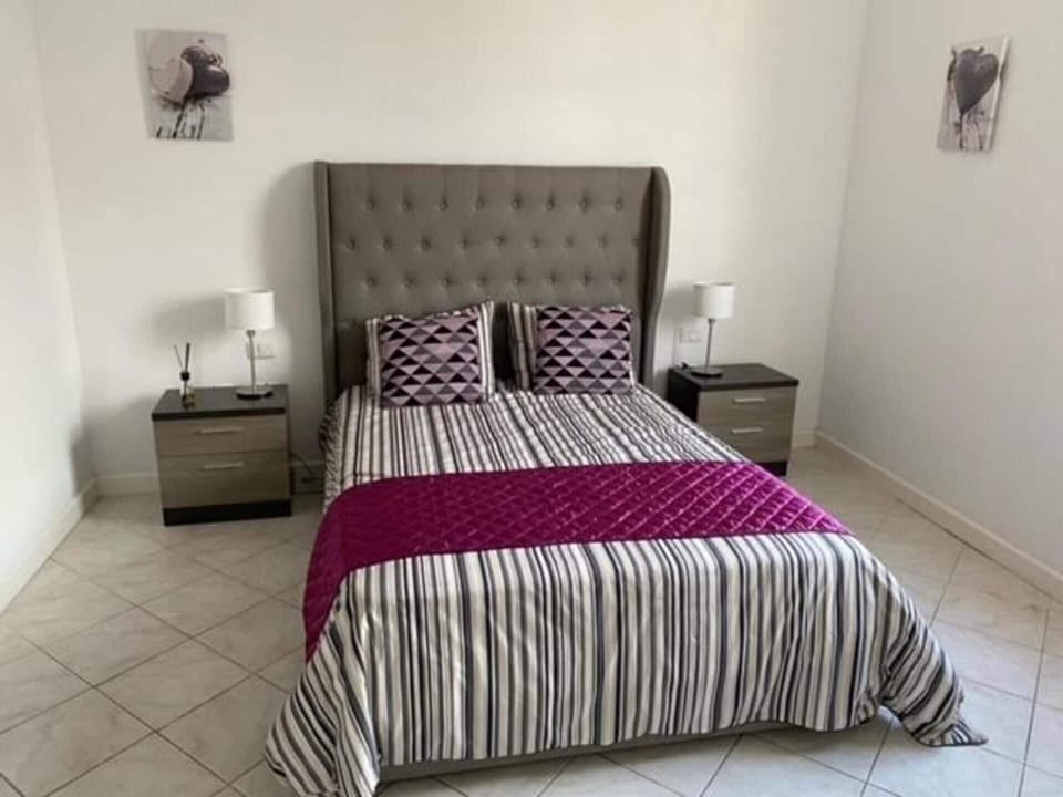 2 bedrooms, WiFi (free), bed sheets