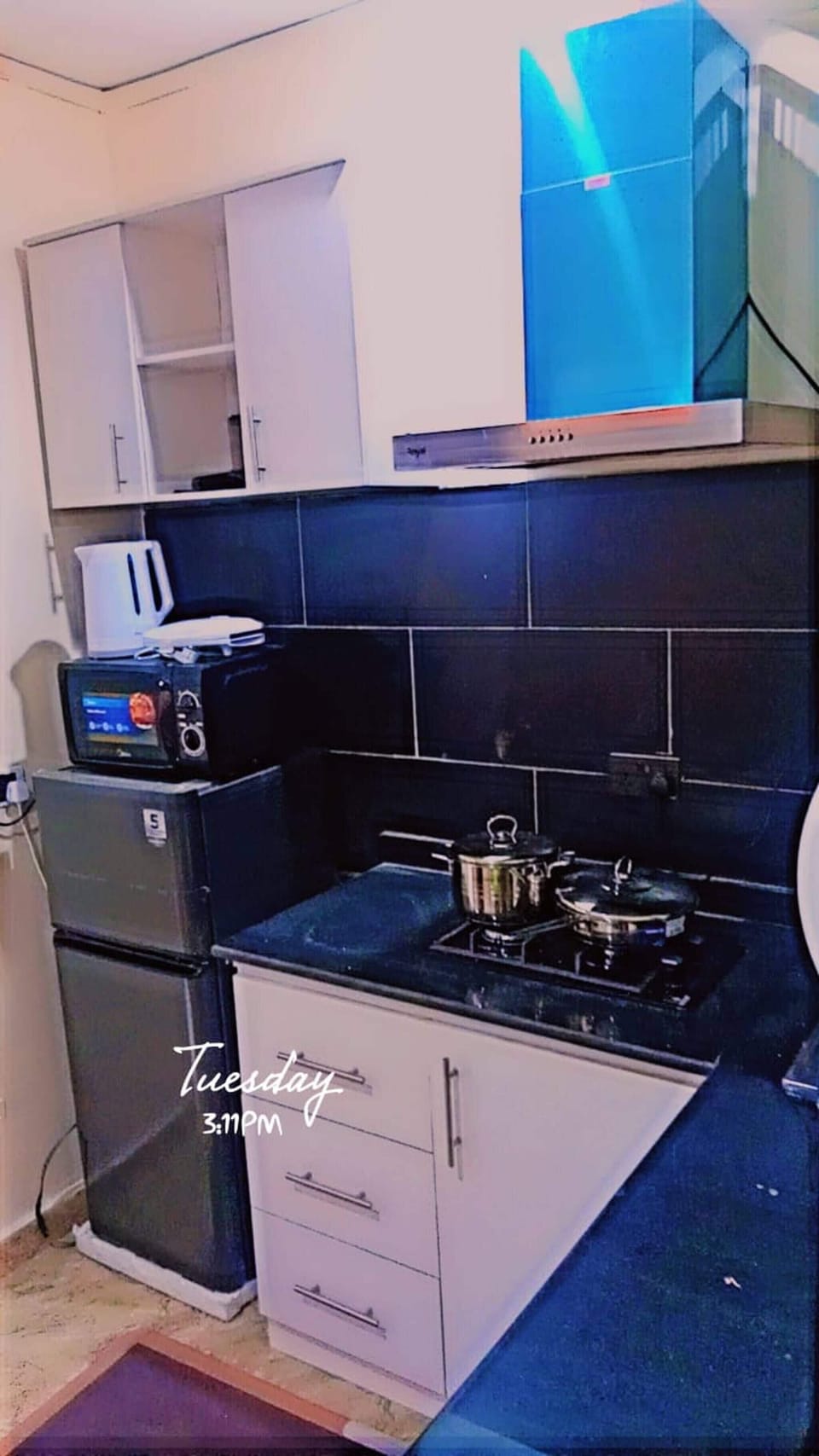 Apartment, 2 Bedrooms, Smoking, Balcony | Interior