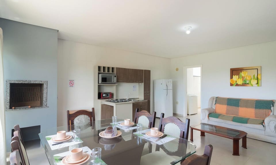 Basic Apartment | Interior