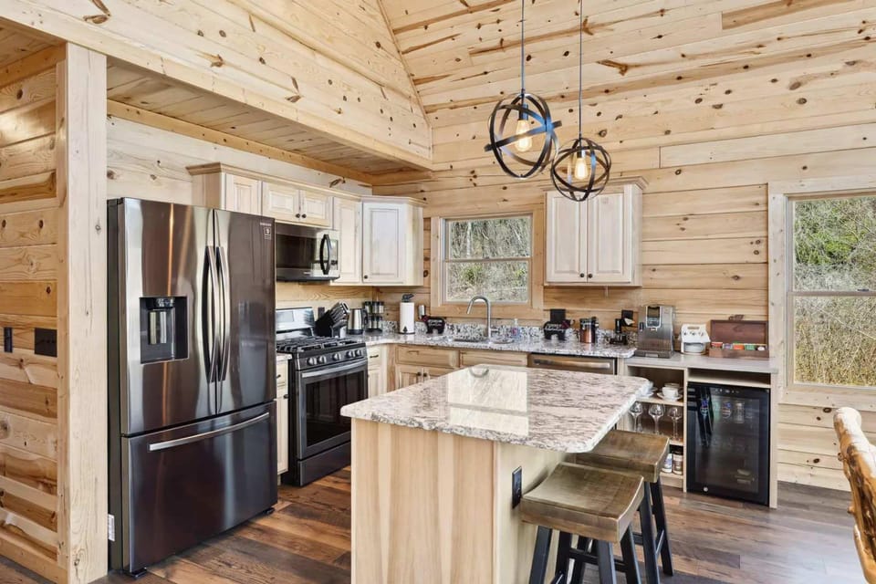 House | 3 bedrooms, high-speed internet