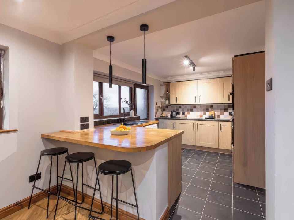 Fridge, microwave, dishwasher, toaster