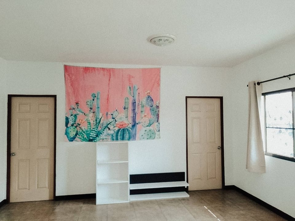 House, 3 Bedrooms, Balcony, Mountain View | Interior