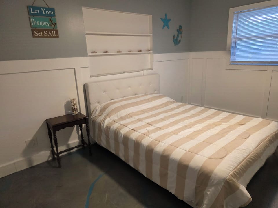 Bedroom-2