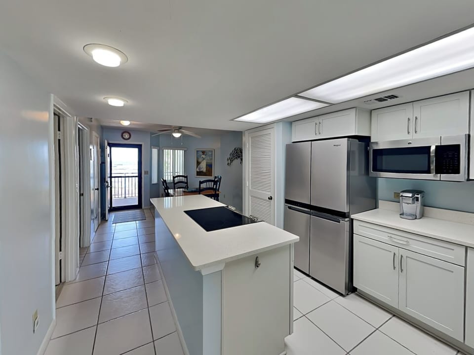 Fully Equipped Kitchen with Stainless Steel Appliances