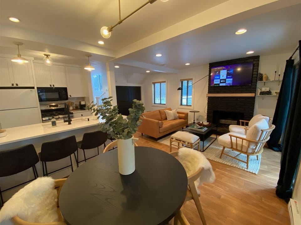 Condo, Multiple Beds, Patio, Mountain View (Andora Villa 123) | Interior