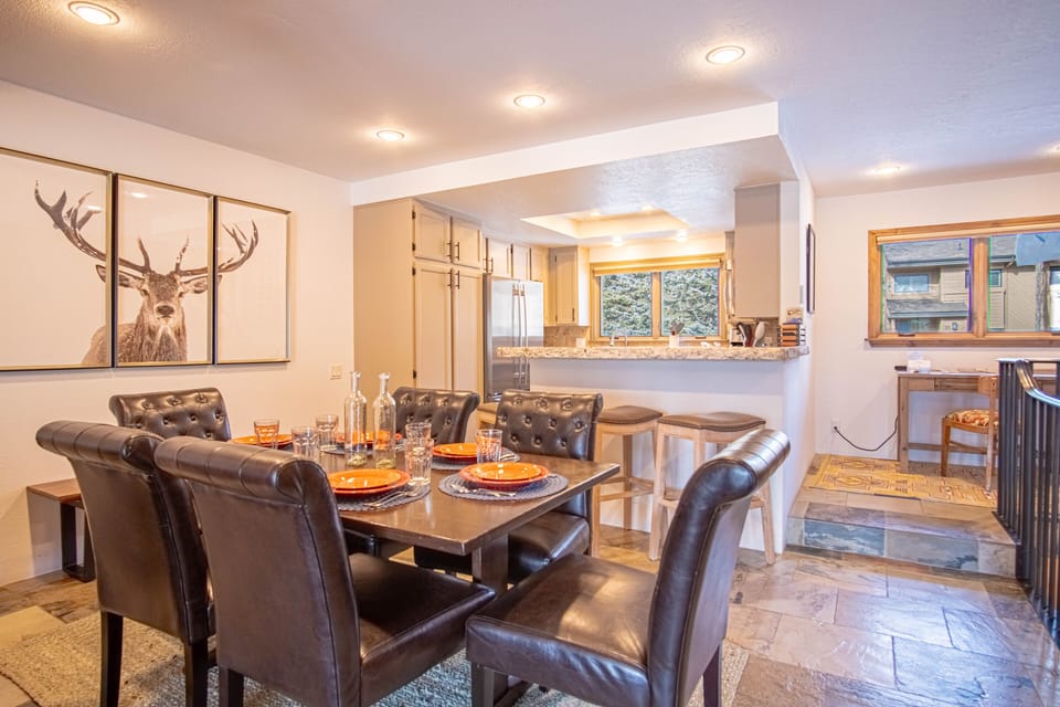 Condo, Multiple Beds, Patio, Mountain View (Ridge Condo 2601) | Dining