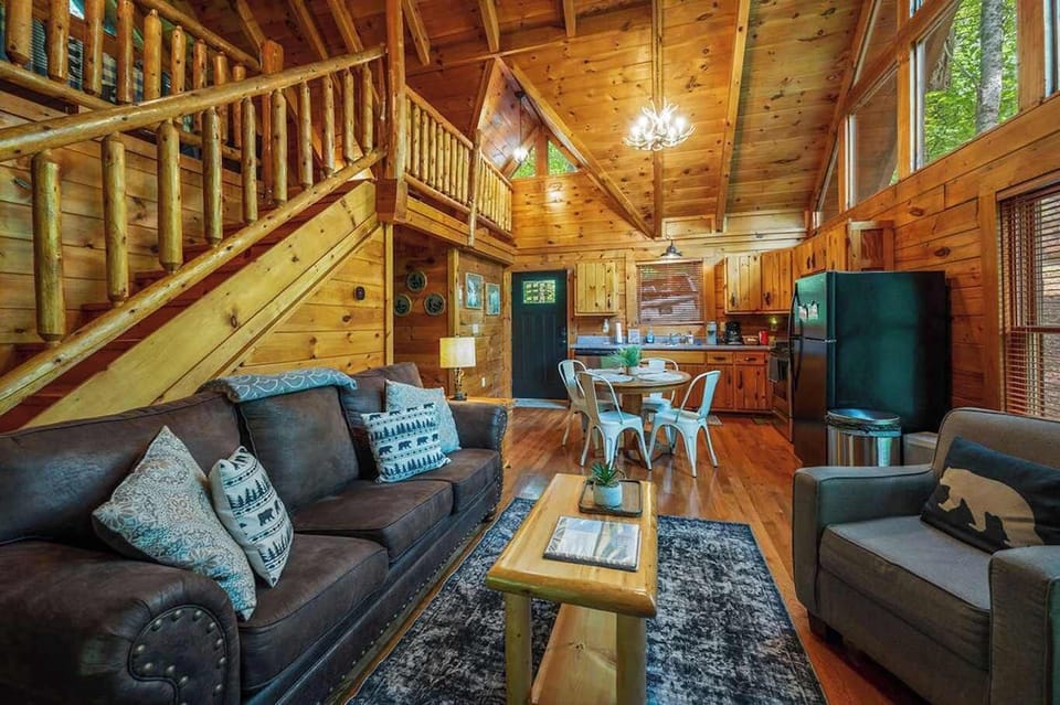 Open concept living: Fireplace, forest views, and a great kitchen!
