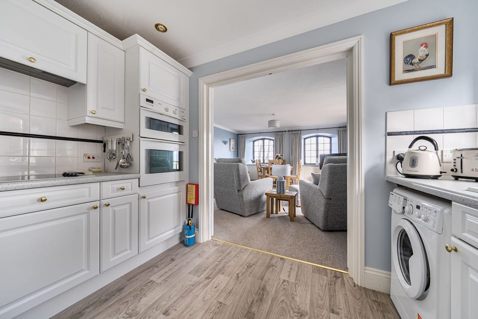 kitchen through to sitting area