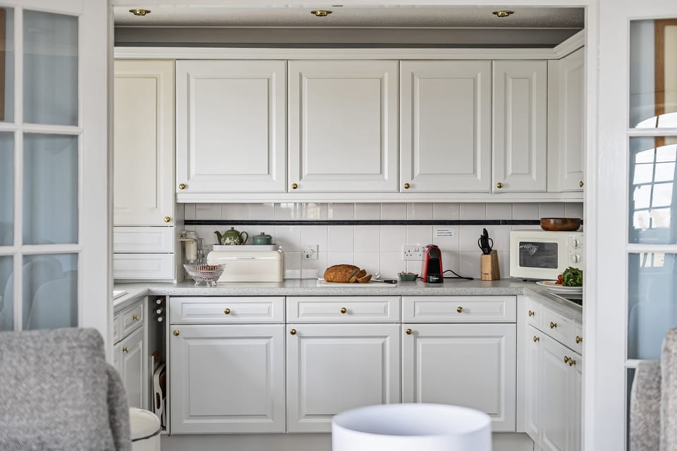 kitchen from sitting room