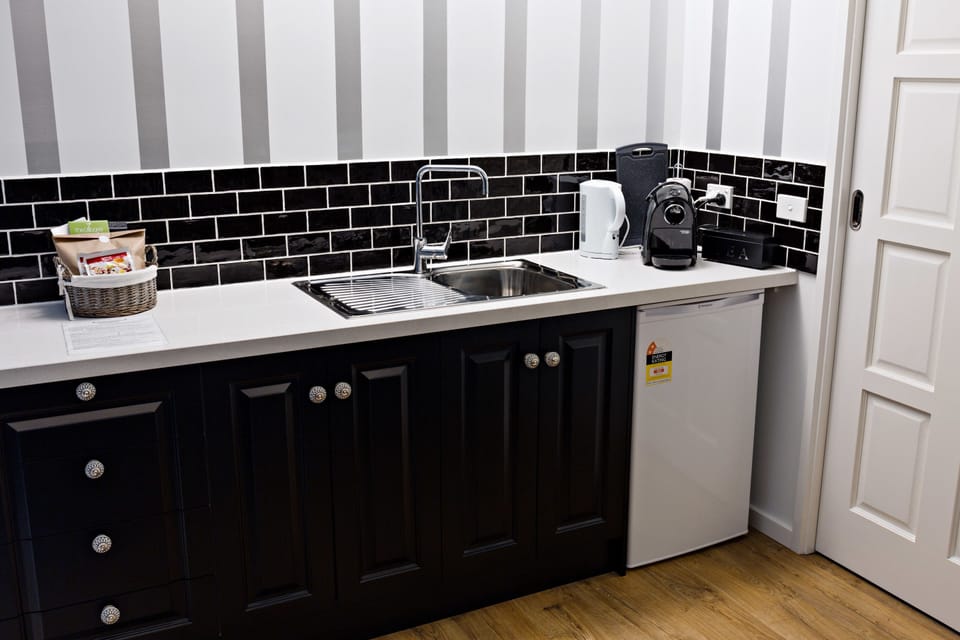 Marguerite Suite | Private kitchenette | Microwave, coffee/tea maker, electric kettle, toaster