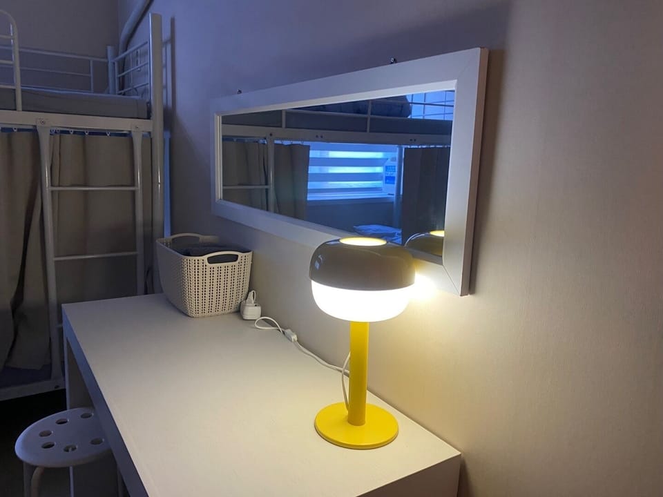Shared Dormitory, Unisex, Non Smoking | Iron/ironing board, free WiFi