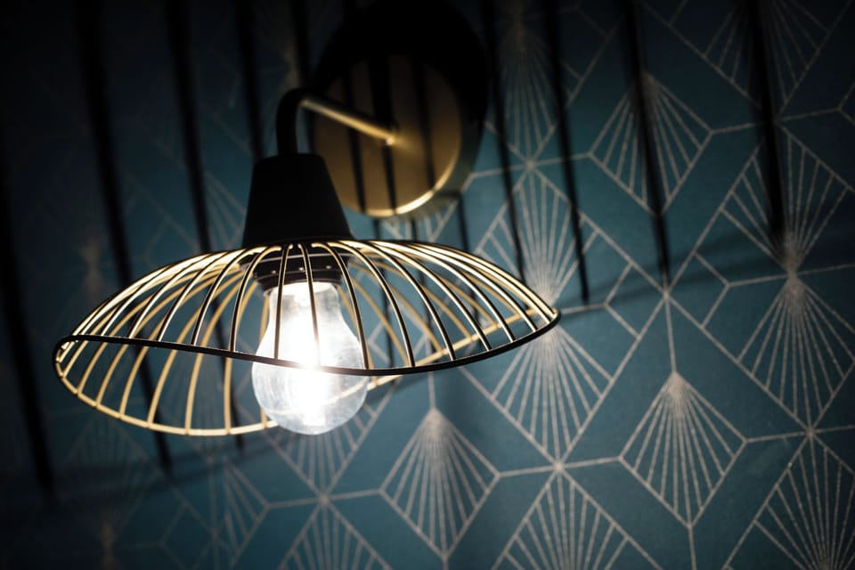 Premium bedding, in-room safe, desk, laptop workspace