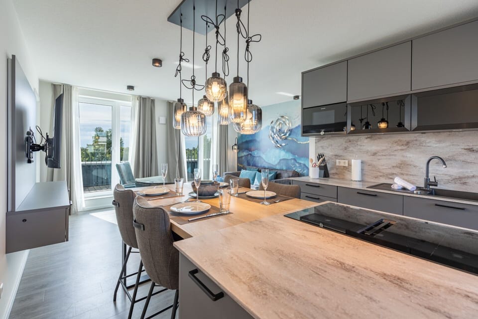 Apartment | Dining