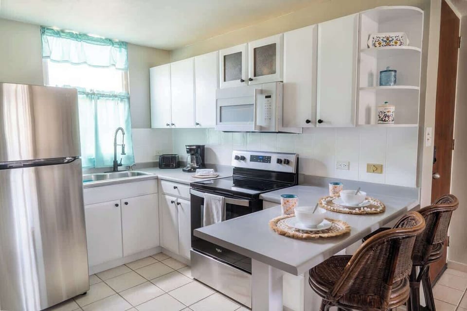 Apartment, Multiple Beds, Kitchen, Pool View (A24828-CEI-COR102) | Private kitchen