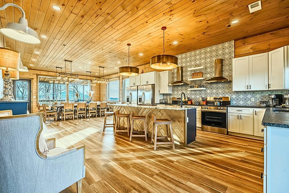 Your first peek into this impressive lodge