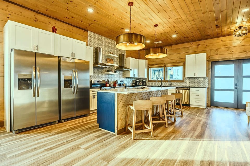 Feed your entire crew from here! Our massive chef inspired kitchen has it all