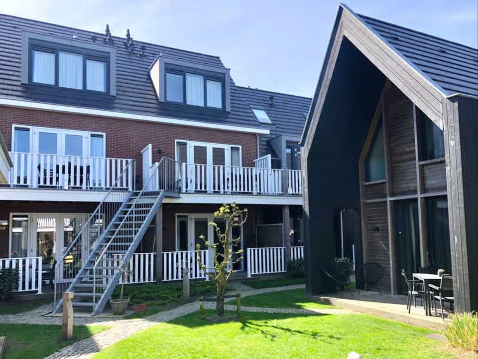 Apartment | Garden